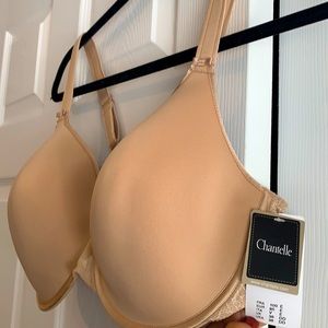 NWT Chantelle bra 38DD